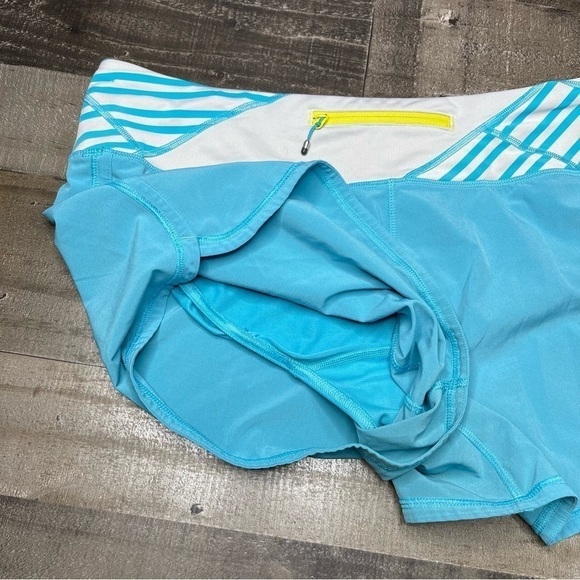 Lululemon Groovy Run Short size 12 - Picture 8 of 13